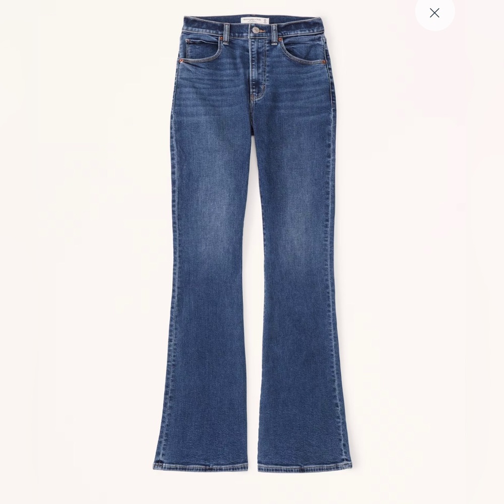 NWT Abercrombie Curve Love Ultra High Rise Stretch Flare Jean
